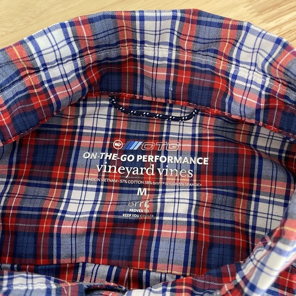 Vineyard Vines Shirt Men's Size Medium On The Go Performance Brr Button Up Plaid - Picture 9 of 12